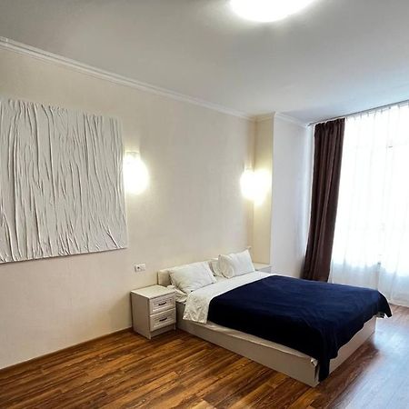 Французький Бульвар 22, Клиника Филатова, Университет Odessa Luaran gambar